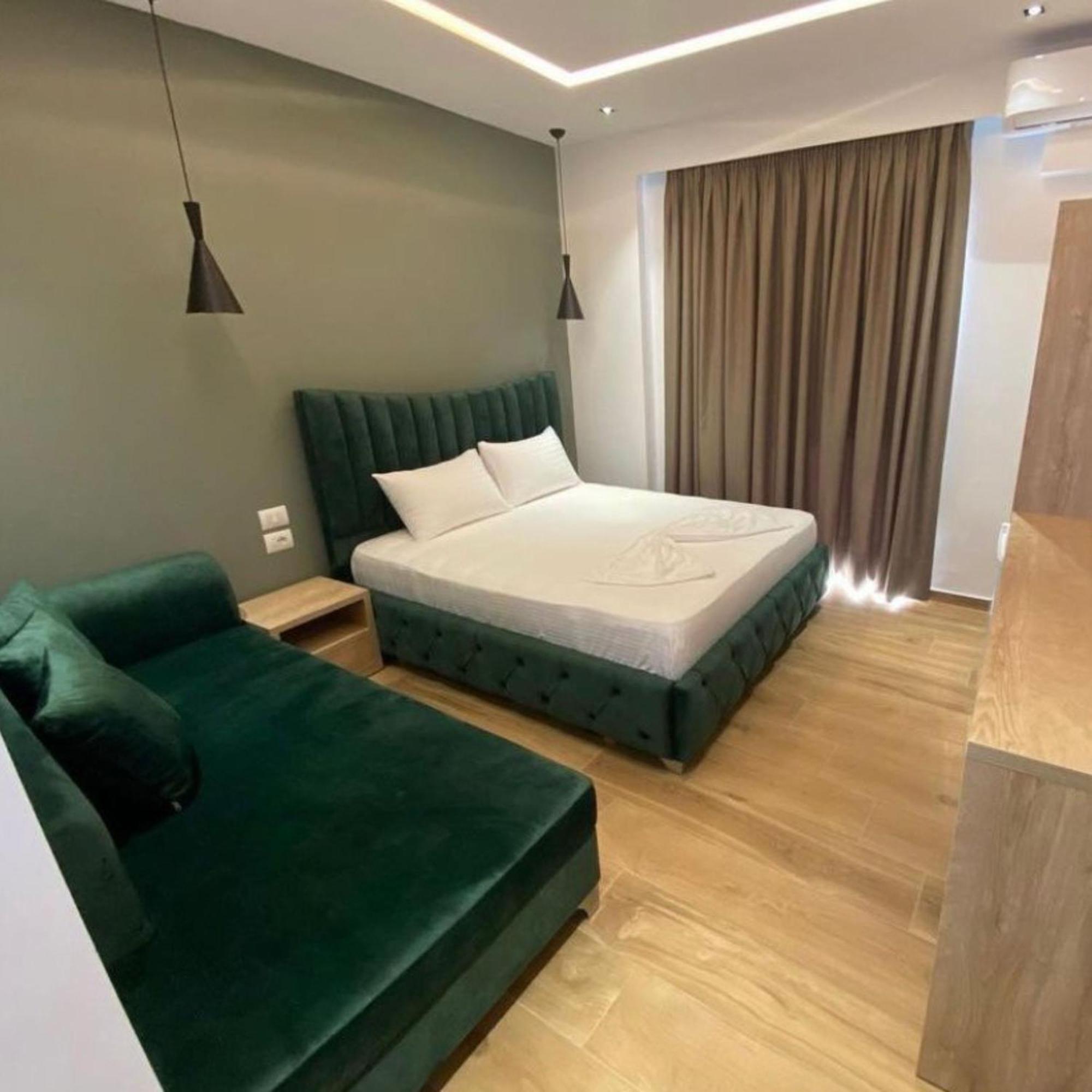 Resol Hotel คซามิล ภายนอก รูปภาพ