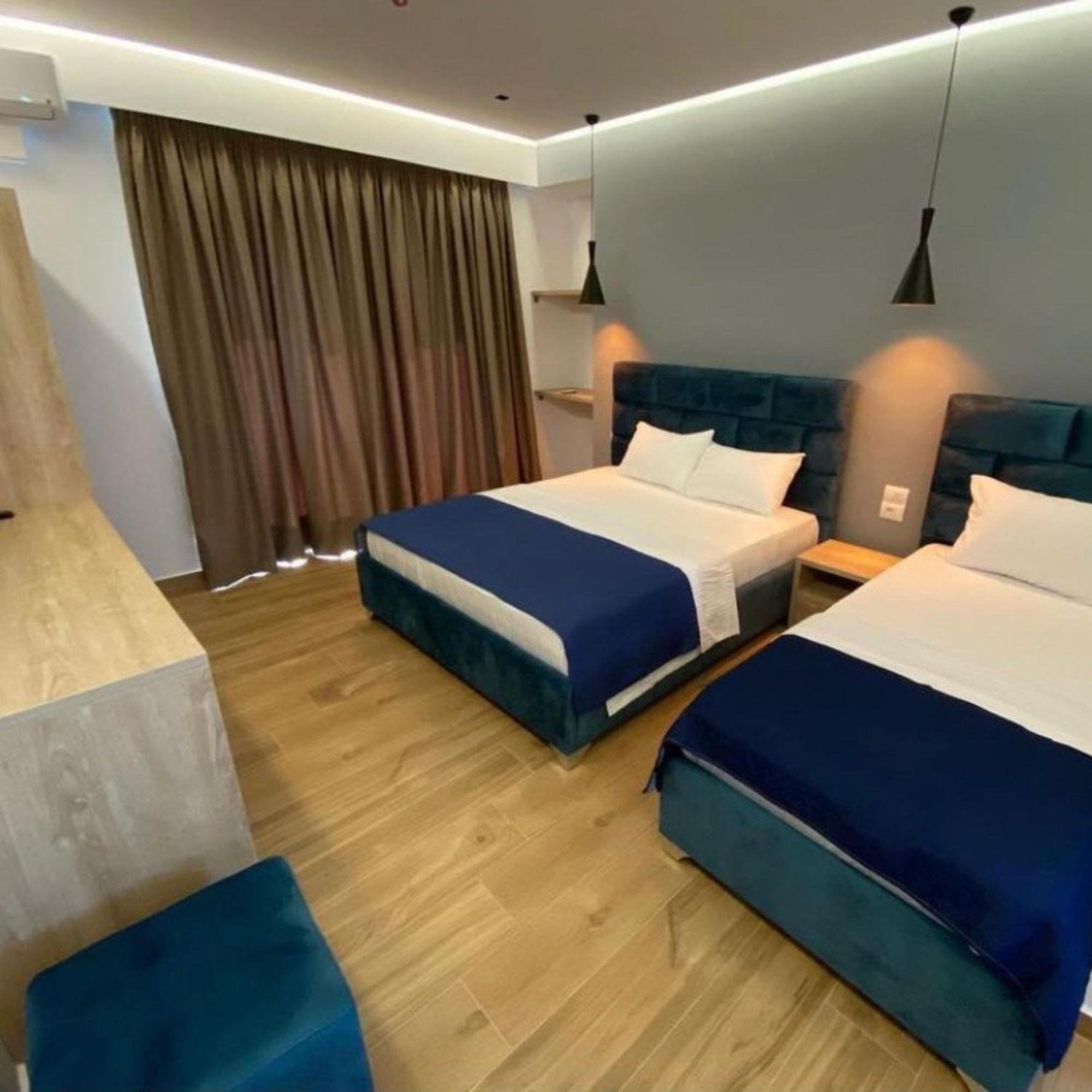 Resol Hotel คซามิล ภายนอก รูปภาพ